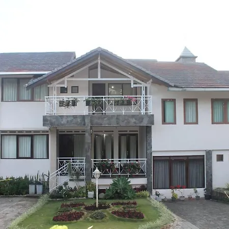 Villa Istana Bunga-2
